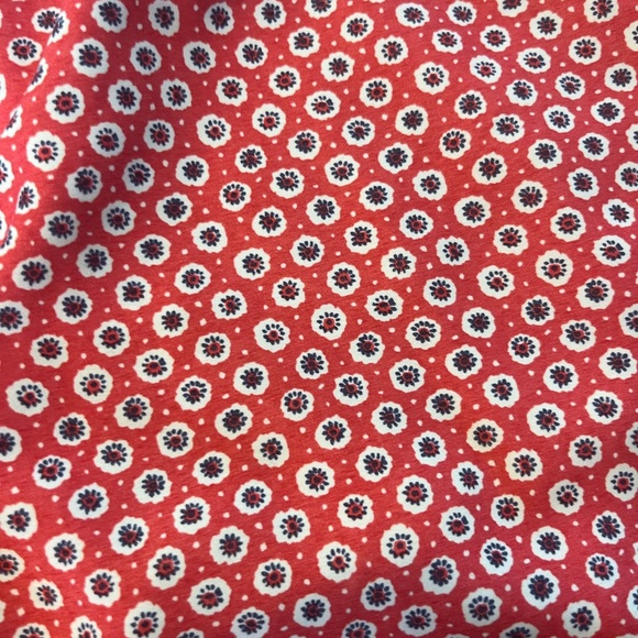 Abercrombie and Fitch Men’s Red Patterned Board Shorts size XL. - Picture 3 of 7